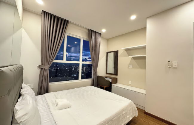 Genius SaiGon - Sunrise City View D7 - Photo 9