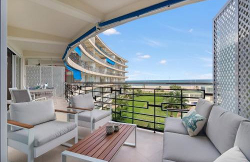 Gandia Tropicana Suite - Photo 3