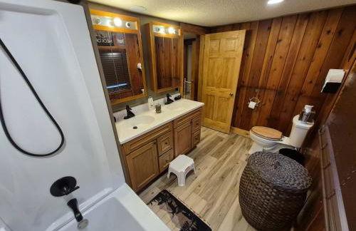 Lake and Lodge By KZOOBNB family - Foto 36