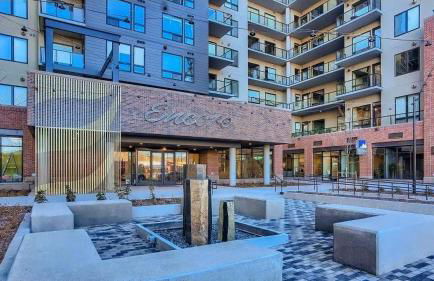 Modern Luxury in the Heart of Downtown Castle Rock - Foto 11