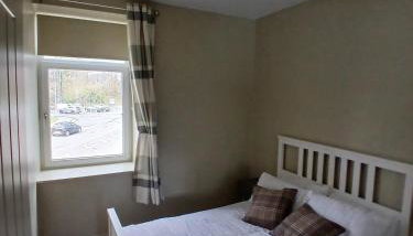 Castle View 3 bedroom with garden - Foto 3