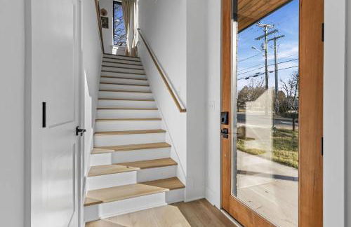 Hot Tub Poker Pool Table & Rooftop City MLS View - Foto 76