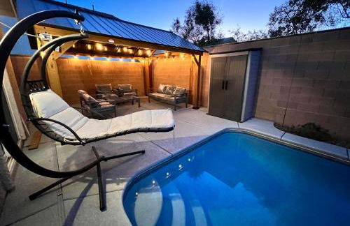 Family Friendly Contemporary House with Pool - Foto 40