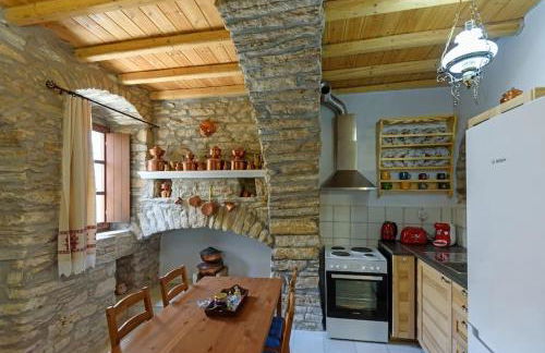 Petrino House - Photo 12