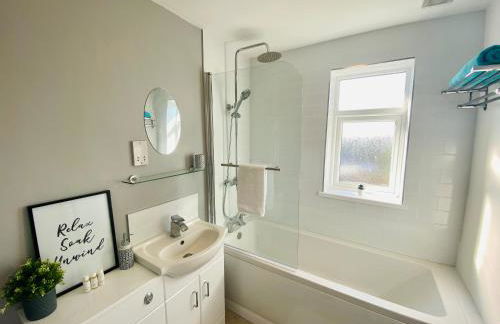 Wilnecote House - Photo 2