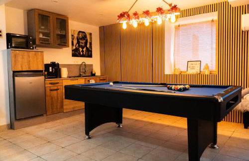 Perle d'eau-Love Room-Jacuzzi-Sauna-Proche Montbéliard et Belfort - Foto 10