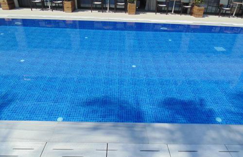 Paradise Hotel & Bar - Photo 43