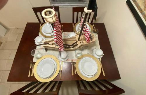 Professor Rousseau's Pirates Lair - Foto 19