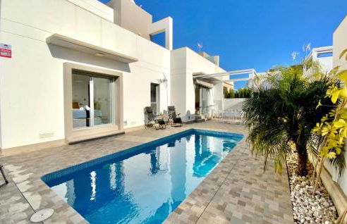 Lovely Home In Alicante - Photo 1