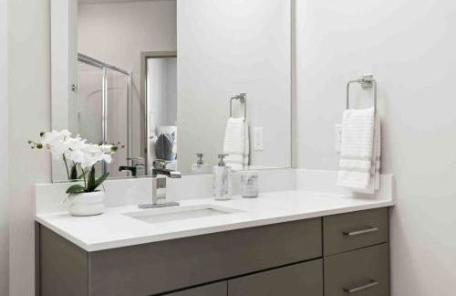 Serenity Living 5 Min From Downtown - Foto 18