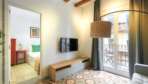 64 Apartment in a typical Barcelona's old building - Foto 3