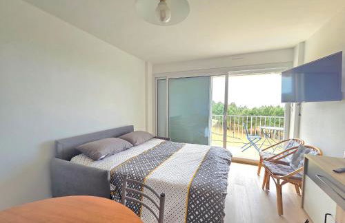 Appartement rénové pour 4 pers., vue mer, salle de jeux et parking inclus - FR-1-364-180 - Foto 5