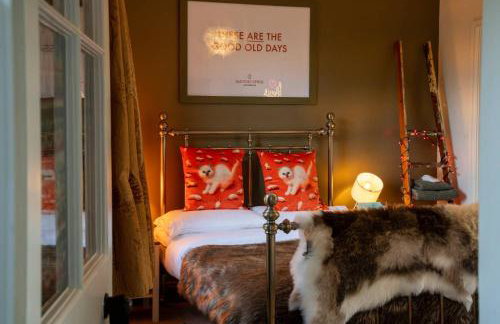 River Cottage at Old Post Office - Photo 4