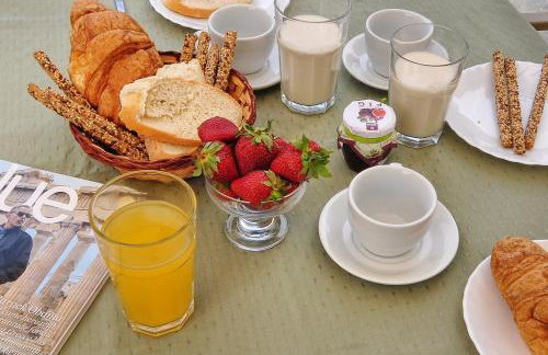 Rolandos Apartments - Foto 10