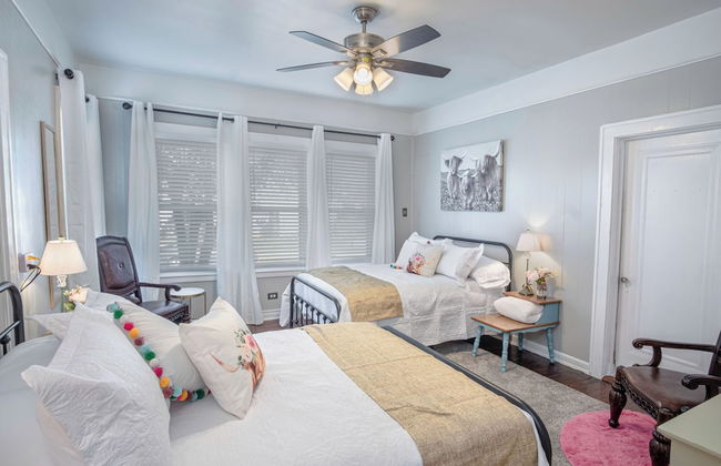 Stunning 3 BR Home Near DT Alamodome - Riverwalk - Photo 3