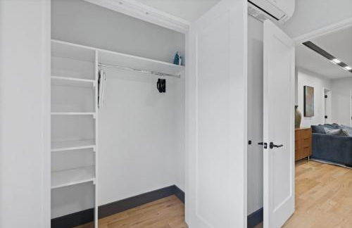 Luxury Brand New 3BED Gem 20 Minutes to NYC - Photo 32