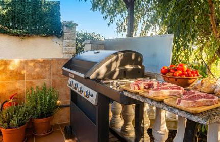 Villa Sitges Ilusión 15 minutes by car from Sitges Sleeps 16 people XXL swimming pool - Foto 56