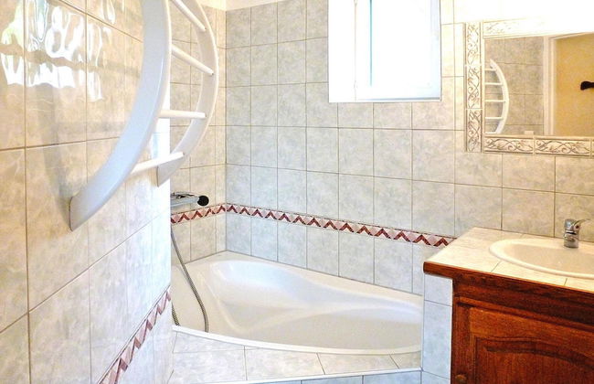 Charming Stone House With Shared Pool, Chambonas - Foto 7