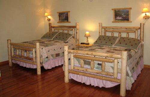 Rustic Lodge Rental on a Farm in Fayette County, West Virginia - Foto 23