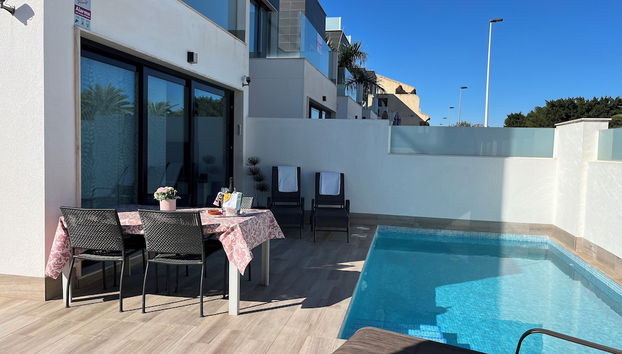 Luxury Three Bedroom Villa With Private Pool and Rooftop Solarium - Photo 2, Primary image