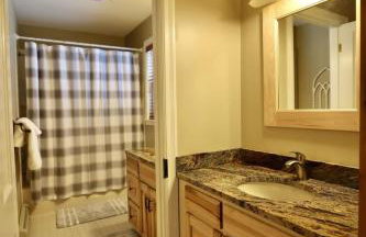 Big Arbor Pines Family friendly - Photo 24