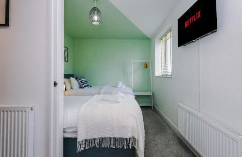 R&R - Modern Townhouse near Etihad & City Centre (5 Bedrooms, Free Parking) - Foto 29