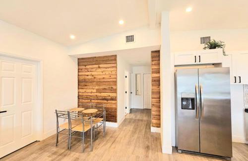 Modern 3BR Home Near Holycross Hospital - Foto 7