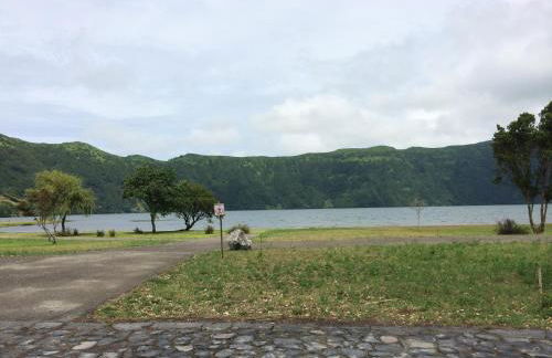 Casa dos Platanos-Family Home - Photo 31