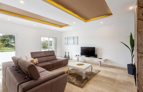 Luxury Vau Beach Villa with Private Heated Pool - Foto 32