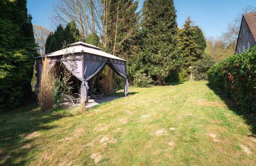 Wohlfühloase - Moderne Ferienwohnung mit großem eingezäuntem Garten in Alleinlage an Feld & Wald, Natur pur trifft auf Komfort, Wellness und gute Erholung - Foto 49