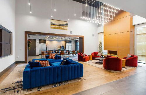 12 Min to Downtown with Pool, Balcony and Free Parking - Foto 6