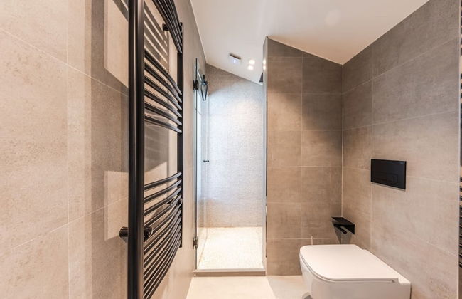 Luxury Living in Shkoder s Historic Heart - Photo 58