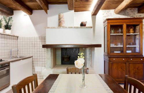 Authentic Villa Surrounded by Nature - Foto 8