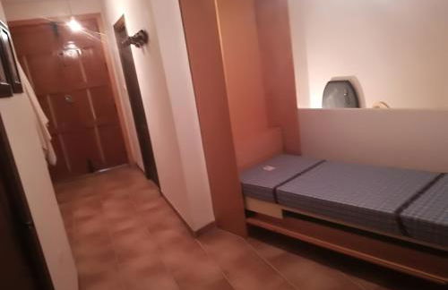 PERGAR DESCANSO-15 minutos Playa-Puerto-Motril Ferry - Foto 28