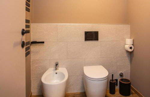 WHISPERING PINES LODGE Mountain view apartment with ski-in access - Foto 37