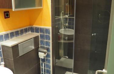 apartamento aislado jardín y piscina - Foto 19