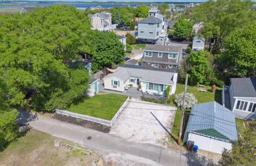 Riverside Retreat Minutes to Beach Updated Kitchen - Foto 34