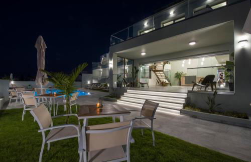 Incognito Creta Luxury Suites and More - Photo 9