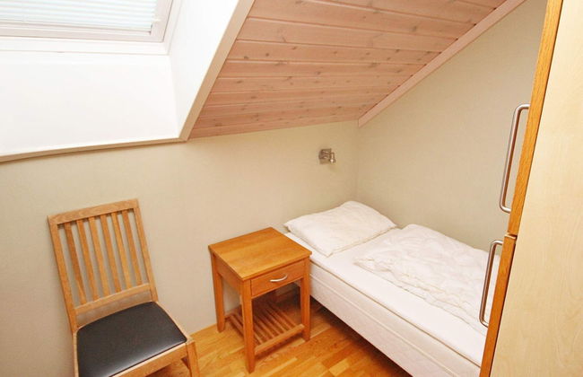 12 Person Holiday Home in Jelsa - Foto 2