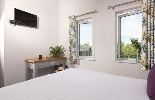 Forget Me Not Lodge - Hot Tub and Free Parking - Foto 11