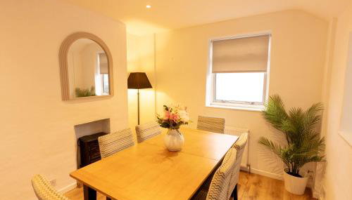 Spacious Home 10 mins to Airport & Braehead - Pass the Keys - Foto 5, Other