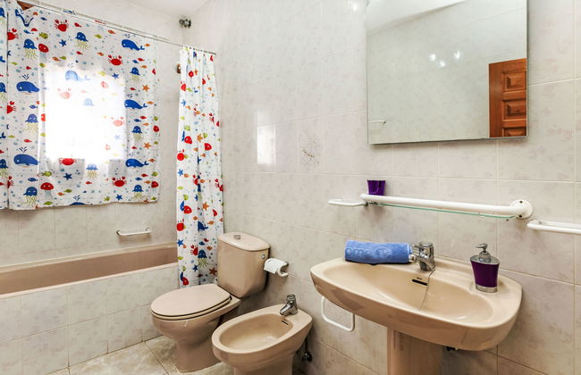 Villa Barcelona - Photo 12