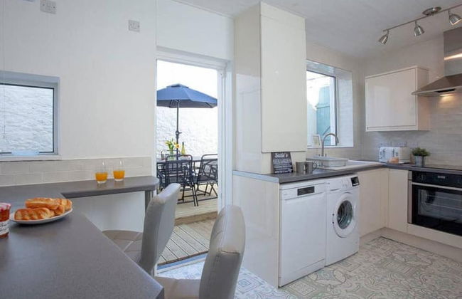 Torquay - House - Sleeps 6 - Pet Friendly - Foto 8