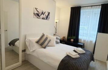 Modern 2BR Flat - Walk to London Bridge & Borough Market - Foto 1