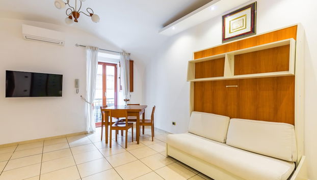 Tolentino Studio Flat by Napoliapartments - Foto 2, Quarto