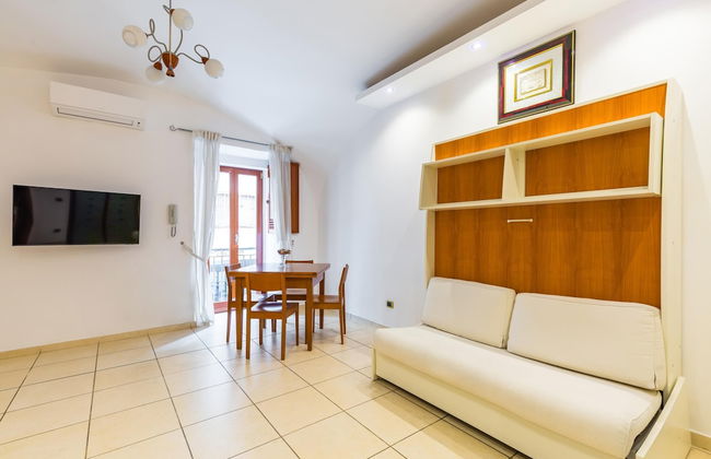 Tolentino Studio Flat by Napoliapartments - Foto 2