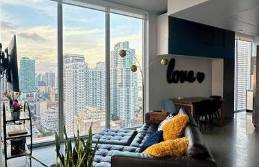 Luxury Loft 270 views, Rooftop Pool, Parking - Foto 4