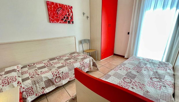 Relaxing Apartment in Caorle for 7 - Foto 3, Habitación