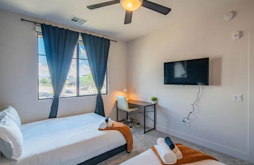 Peaceful 1BR Kierland Common, TPC Golf, Pool, Gym, W-D - Foto 34