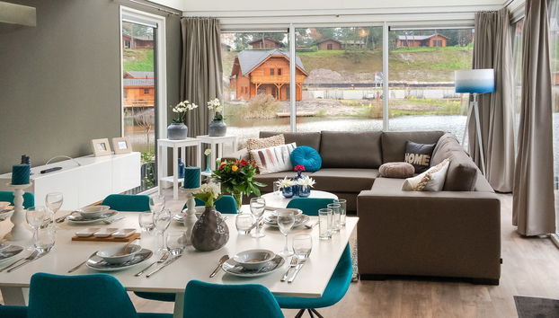 4 bedroom House in West-Graftdijk with terrace - Photo 2, Living Room